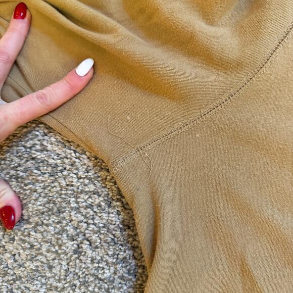 Vuori Men's Vital Crewneck Wheat Brown Small Pullover Long Sleeve Sweatshirt - Picture 5 of 7